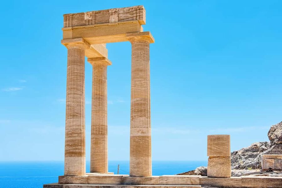 Lindos Acropolis Self-Guided Tour with 3D & Audio (No entry) - What the Lindos Acropolis tour actually gives you