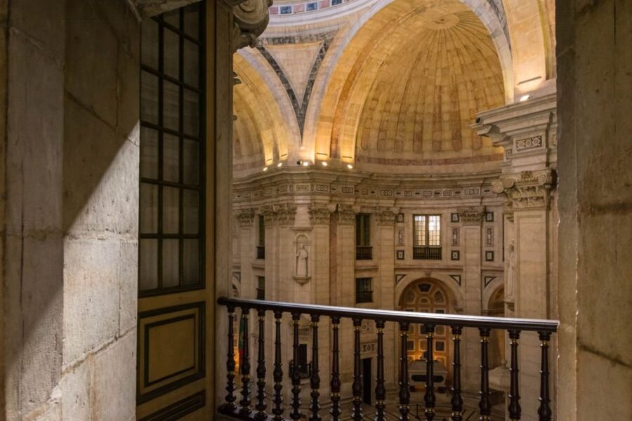 Lisbon: National Pantheon E-Ticket & Audio City Tour - Inside the Pantheon, take your time