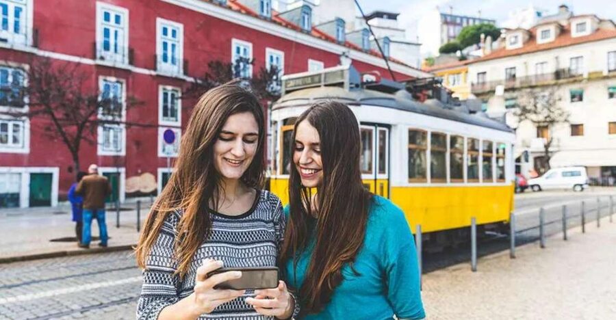 Lisbon: Tram 28 Entry Ticket & Audio Guide with 24-Hour Pass - Passing through Alfama and Baixa