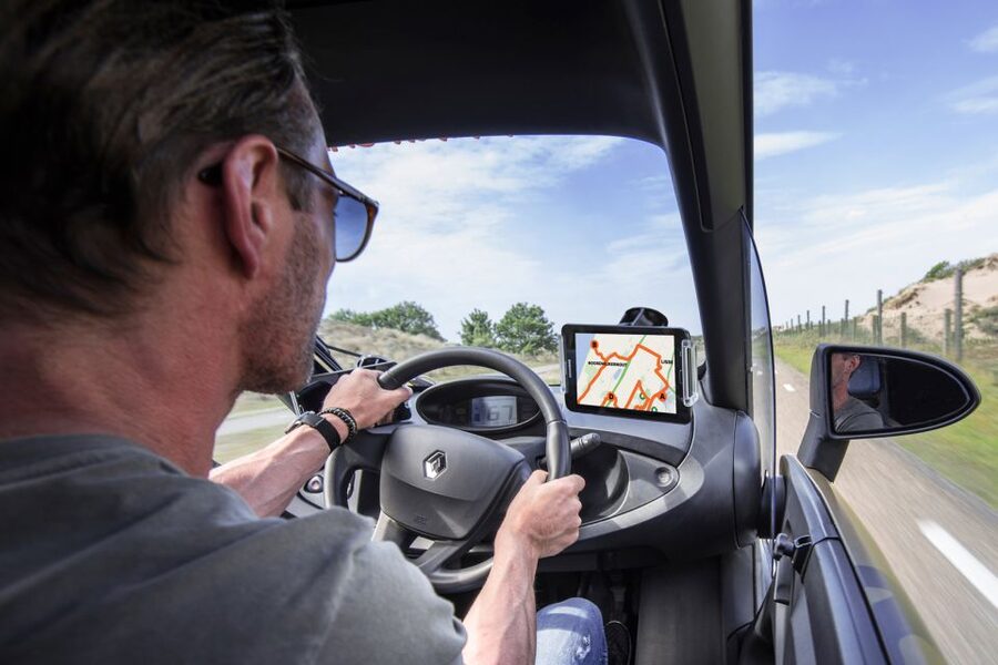 Lisse: Drive-it-Yourself History and Castle Audio Tour - Following the 41-kilometer route from Lisse