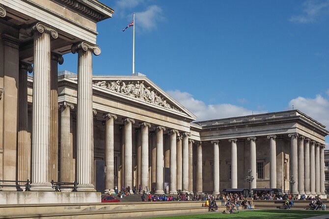London: British Museum Audio Guide & Small Group Entry - Meeting at the Russell Square Fountain