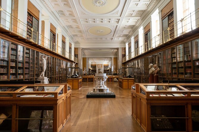 London: British Museum Audio Guide & Small Group Entry - The British Museum Highlights in About Three Hours
