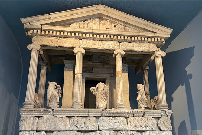London: British Museum Audio Guide & Small Group Entry - Entering a Free Museum With a Paid Reservation