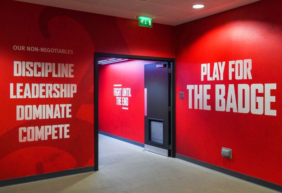 London: Emirates Stadium Entry Ticket and Audio Guide - Arsenal Museum: from Woolwich to the Emirates era