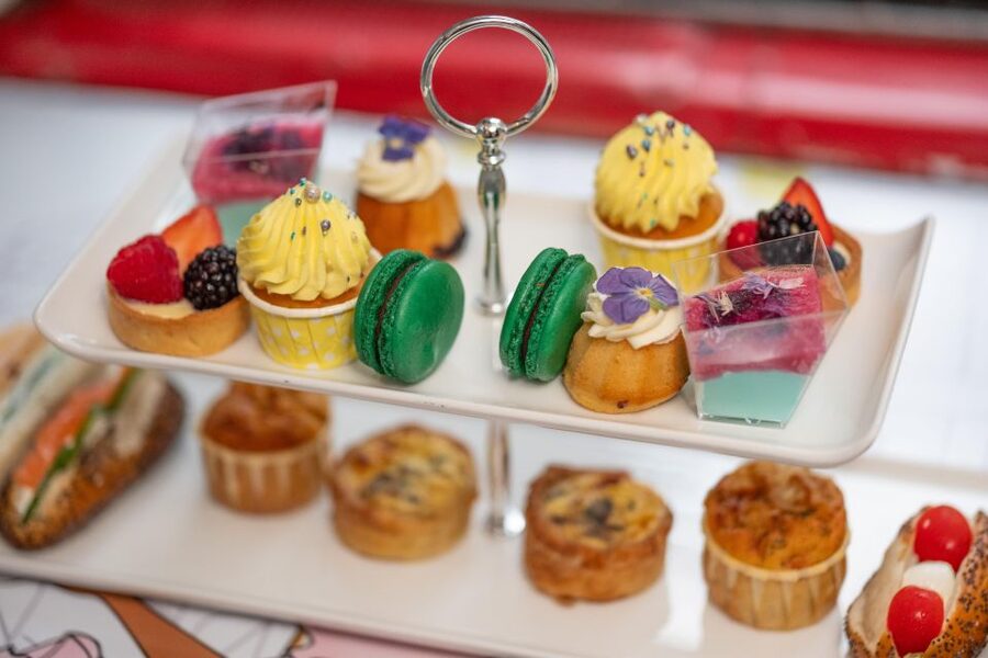London: Gin and Afternoon Tea Bus Tour with Audio Guide - Three Bombay cocktails, not just one tasting sip