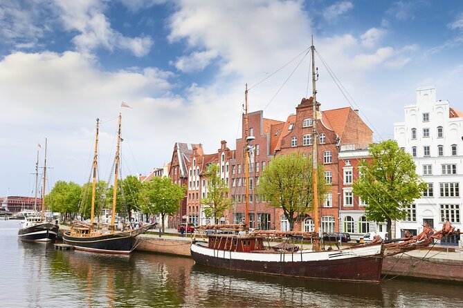 Lübeck Scavenger Hunt and Highlights Self Guided Audio Tour - Should you book it?