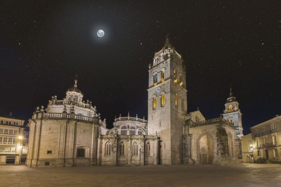 Lugo: Cathedral of Santa Maria Entry Ticket and Audio Guide - Key points to know before you go