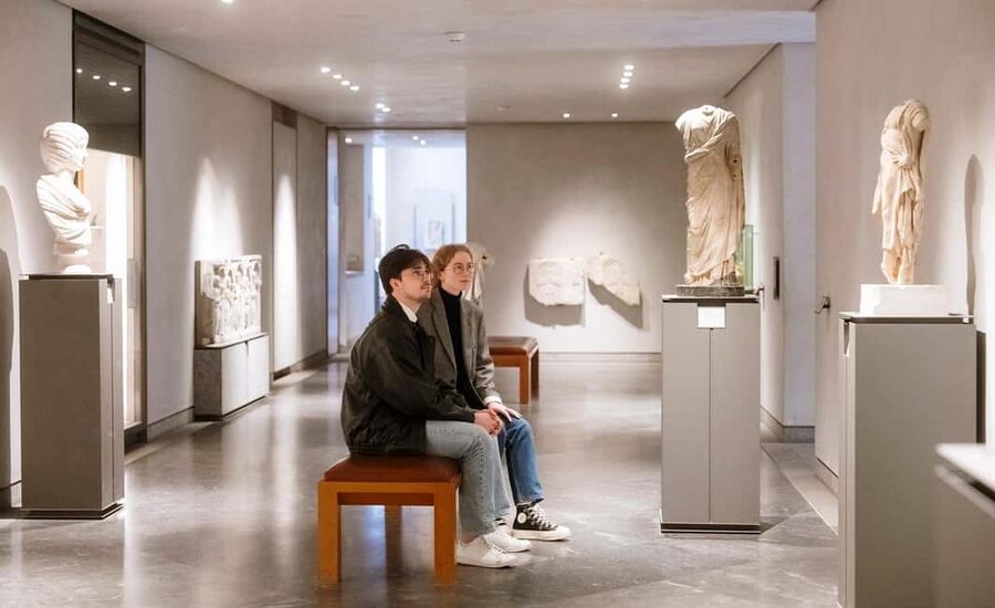 Lyon: Museum of Fine Arts Ticket & City Audio Guide - Ancient Greece and the Kore sculpture