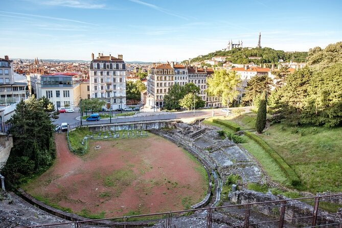 Lyon WWII and Resistance Tour with Audio Guide - Rue Victor Hugo and the pressure of occupation