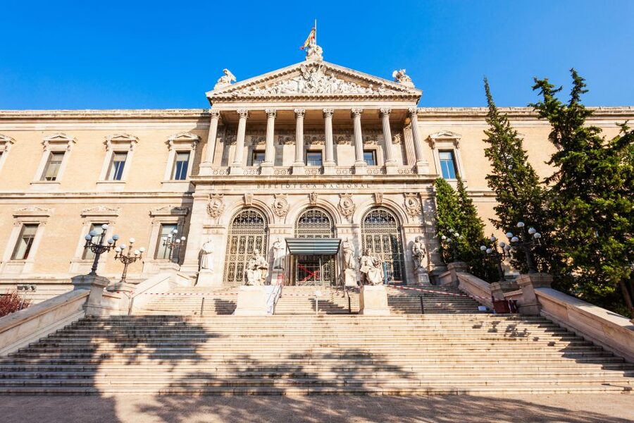 Madrid: Archaeological Museum E-Ticket and Audio Guide - Entering the museum with a digital ticket