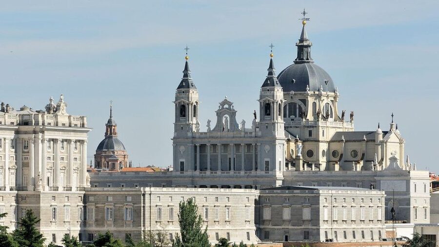 Madrid Audioguide - TravelMate app for your smartphone - How the app works on your phone