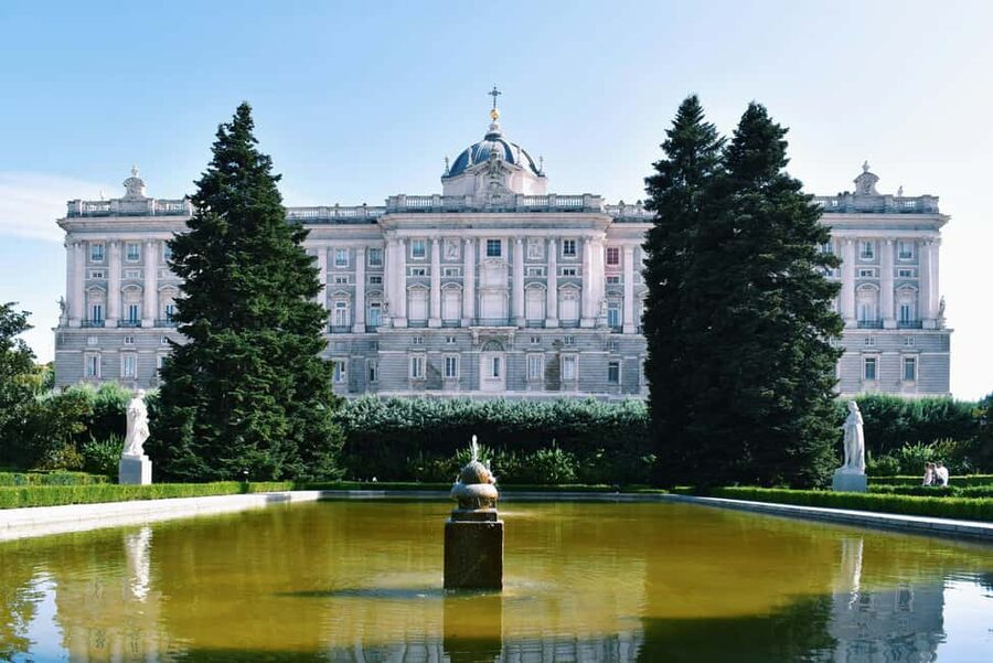 Madrid: Royal Palace Entry with Audio Guide - What the 90-minute Royal Palace visit is really like