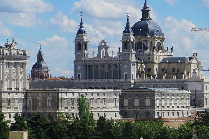 Madrid Self-Guided Audio Tour - A $9 audio guide with a very large menu