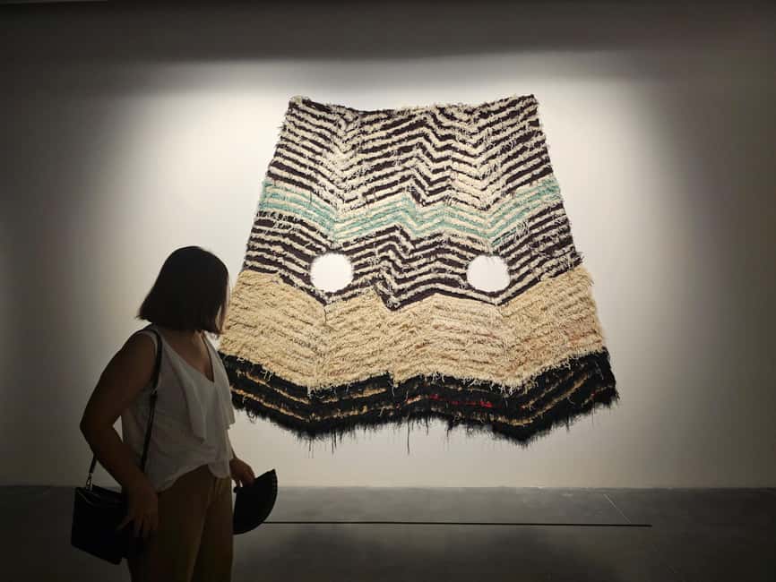 Malaga: Centre Pompidou Malaga Ticket and City Audio Guide - Accessibility and practical comfort