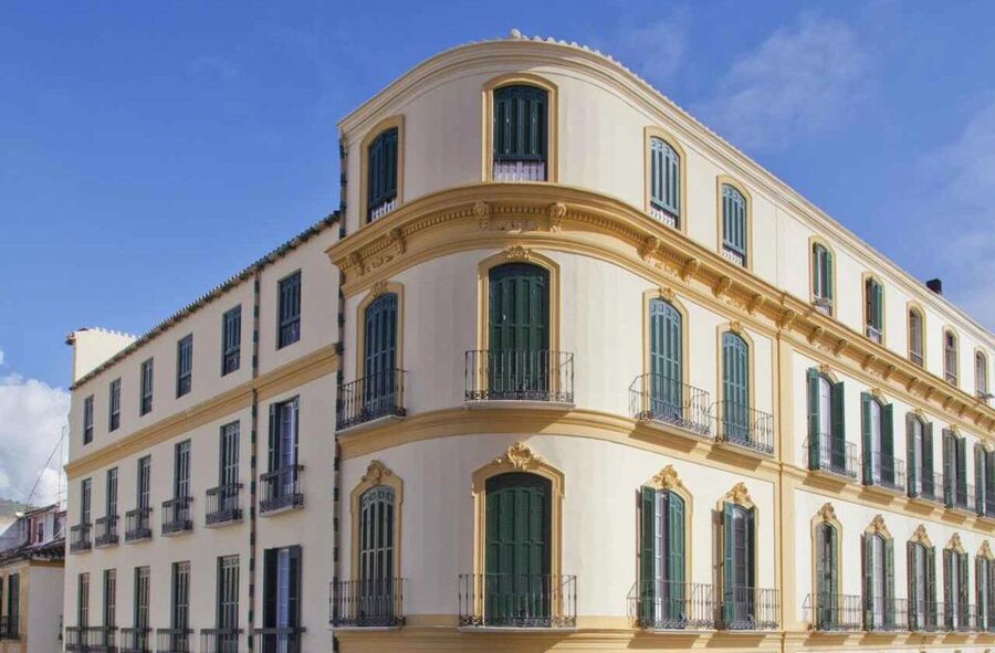 Málaga: Picasso Birthplace Museum Ticket & City Audio Guide - Key points to know before you go
