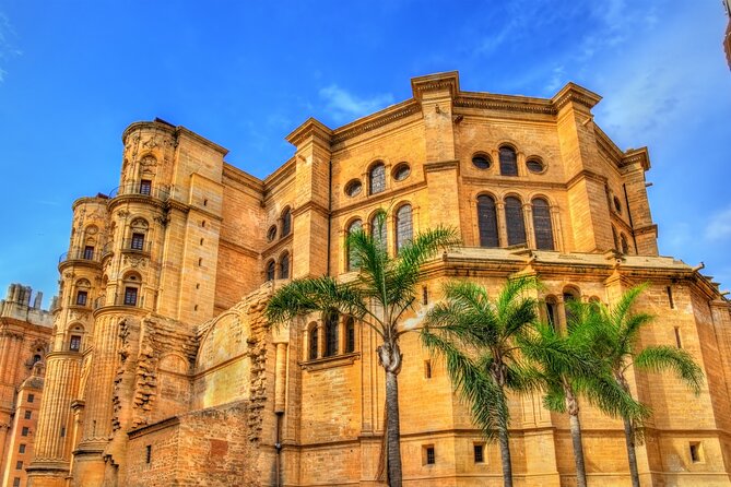 Malaga Scavenger Hunt and Highlights Self Guided Audio Tour - Finishing by Playa la Malagueta