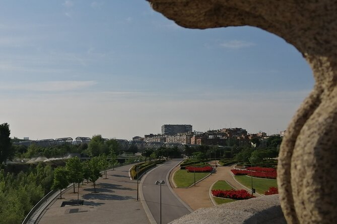Manzanares River’s Story: A Self-Guided Audio Tour in Madrid - Starting beside the Antiguo Depósito de Agua
