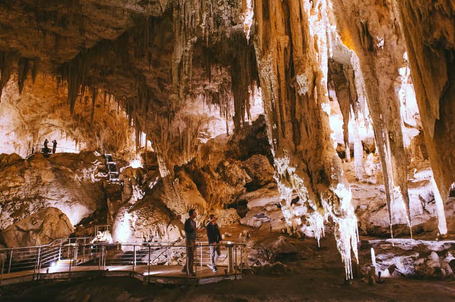 Margaret River: Self-Guided Audio Tour of Mammoth Cave - Why Mammoth Cave feels different from a standard cave tour