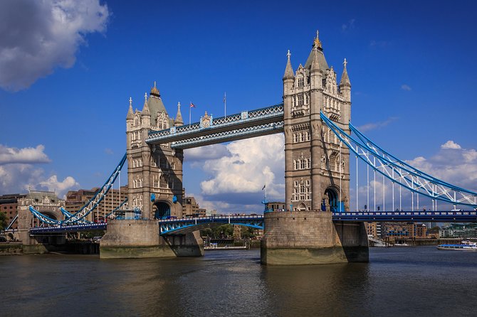 Medieval London: A Self-Guided Audio Tour from Monument to the Tower of London - Tower Bridge and the approach to the Tower