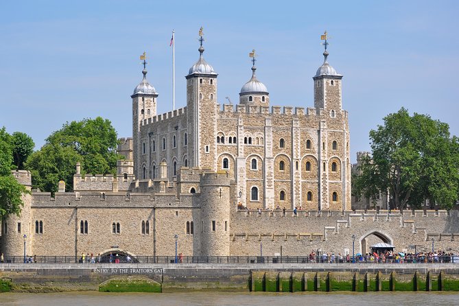 Medieval London: A Self-Guided Audio Tour from Monument to the Tower of London - London Bridge and the view toward The Shard