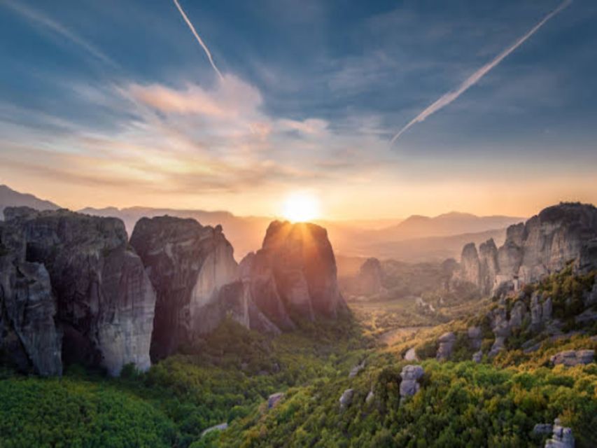 Meteora Private Full Day Tour from Athens & Free Audio Tour - Key points to know before you book
