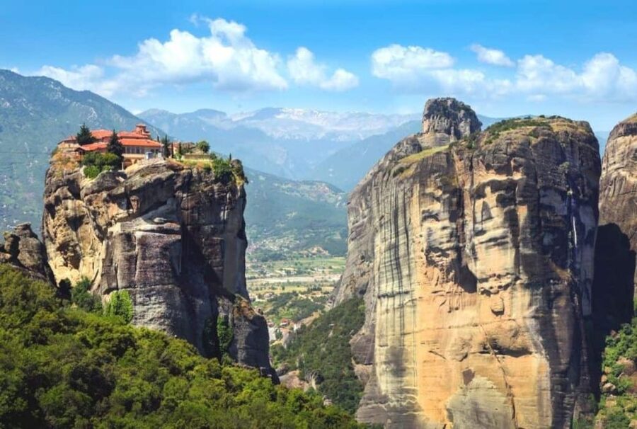 Meteora Private Full Day Tour from Athens & Free Audio Tour - Great Meteoron, Varlaam, and Rousanou