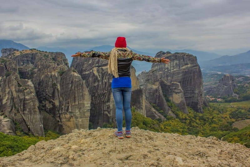 Meteora Self-guided bike tour with multilingual audio guide - Why a bicycle works so well at Meteora