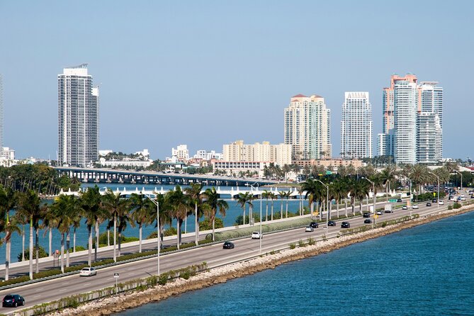Miami Beaches Self-Guided Driving Audio Tour - The Venetian Islands and Biscayne Bay views