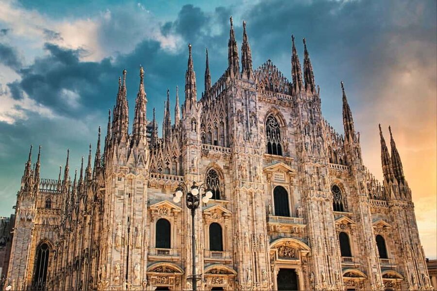 Milan: Duomo Ticket incl. Terrace by Lift & Audio Tour - Why the Duomo rooftop deserves your time