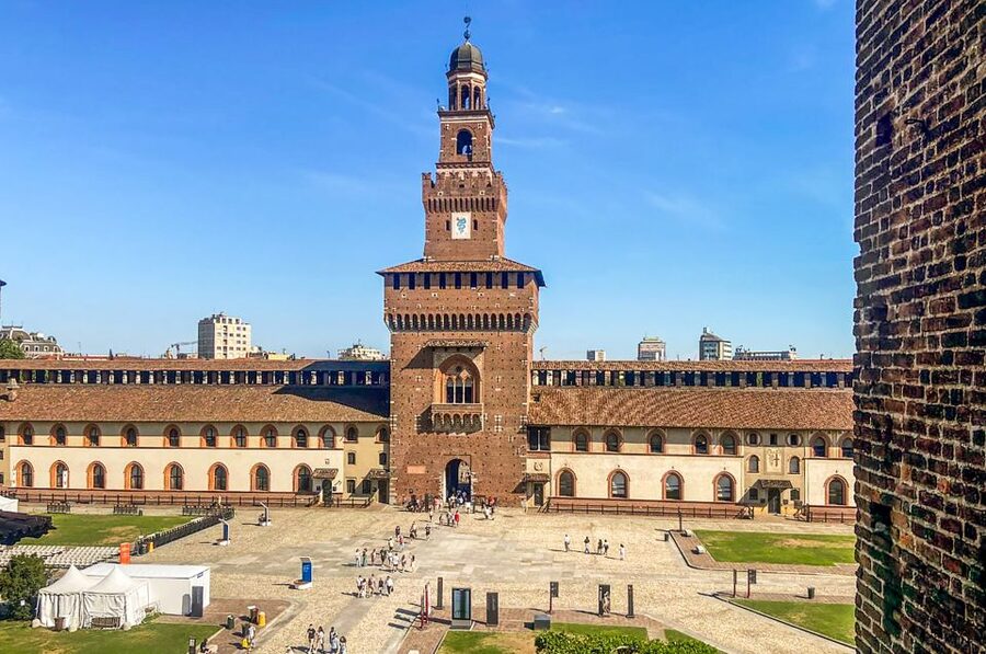 Milan: Sforza Castle Entry Ticket with Digital Audio Guide - Collecting your ticket at Piazza Castello