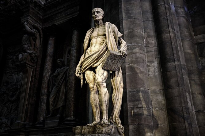 Milano Walking Tour with Audio and Written Guide by a Local - The Duomo takes the center of the day
