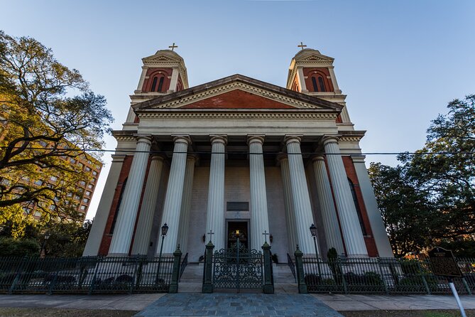 Mobile Downtown Smartphone Guided Audio Walking Tour - Starting at the Condé-Charlotte Museum