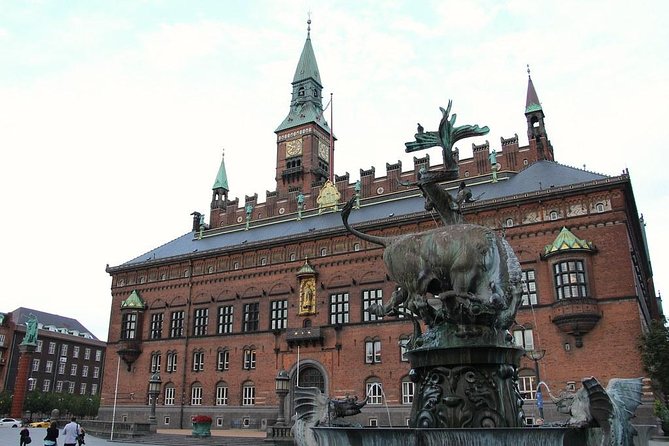 Monstour: A Self-Guided Audio Tour of Danish Folk Legends - Around the library garden and museum