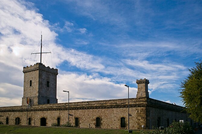 Montjuïc Cable Car Entry Voucher with Audio Tour on Your Phone - Why Montjuïc Castle is a separate visit