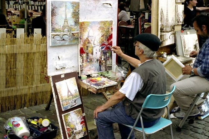 Montmartre Paris Walking Tour with Audioguide on Your Smartphone - Bateau-Lavoir and Montmartre’s artists
