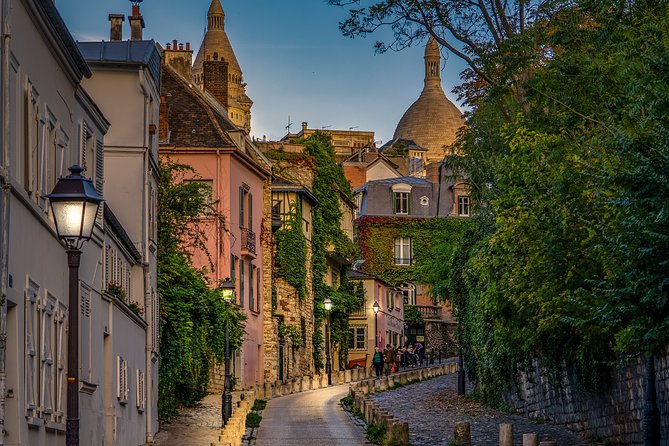 Montmartre: Secret Stories of Paris - Self-Guided Audio Tour - What this Montmartre audio walk is really offering