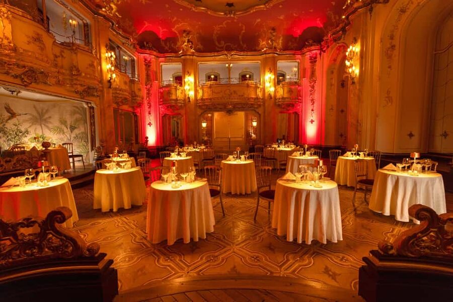 Mozart Dinner Opera in Prague with Audio Guide - Why this Mozart evening works in Prague