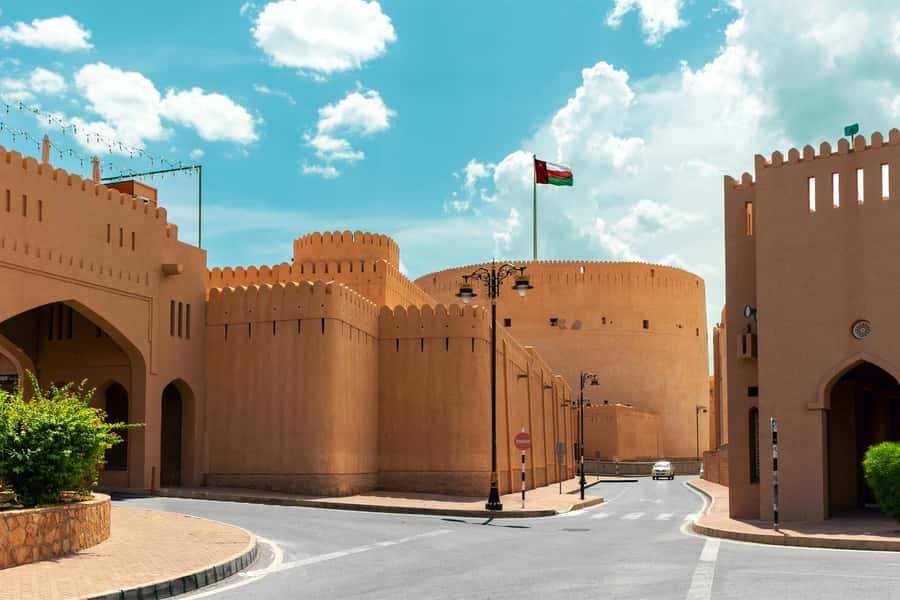Muscat: Half-Day Sightseeing Essentials Tour and Audio Guide - What this Muscat tour really gives you
