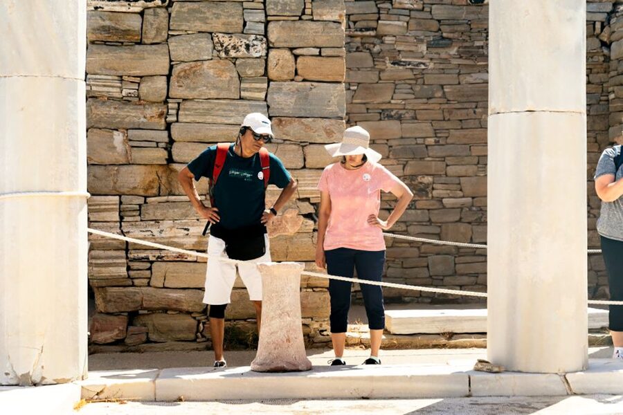 Mykonos: Delos Boat Transfer with Cell Phone Audioguide - Should you book the Mykonos to Delos transfer?