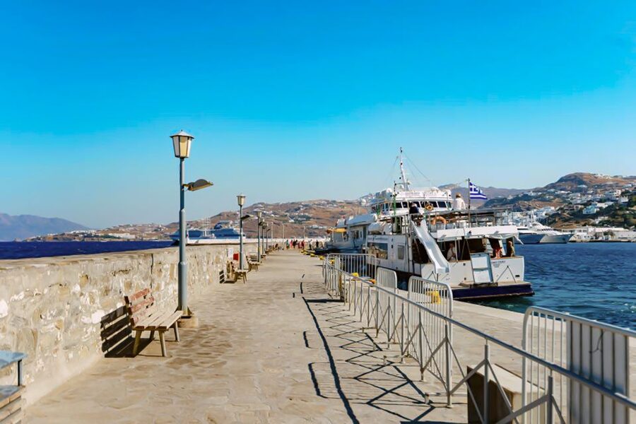 Mykonos: Delos Boat Transfer with Cell Phone Audioguide - Who should choose this Delos outing