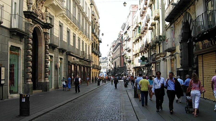 Naples Audioguide - TravelMate app for your smartphone - A flexible route through Naples