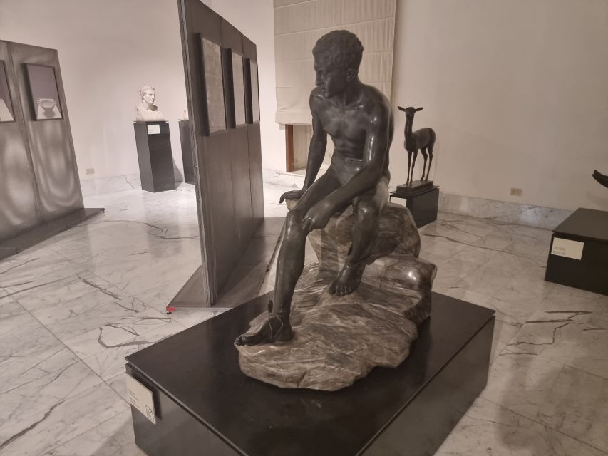 Naples: National Archaeological Museum audio guide - What the $4.70 price really gets you