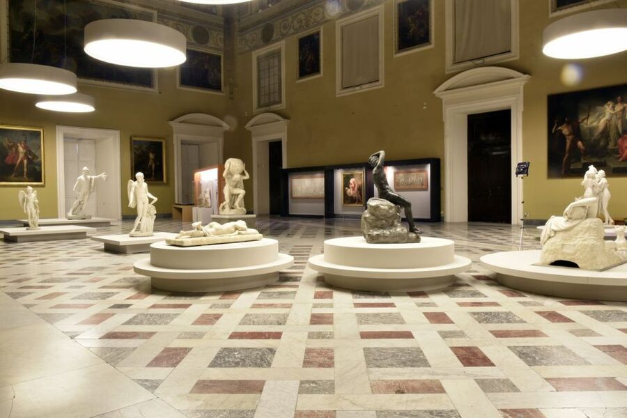 Naples: National Archaeological Museum Tour & Digital Guide - Start with the Farnese Collection