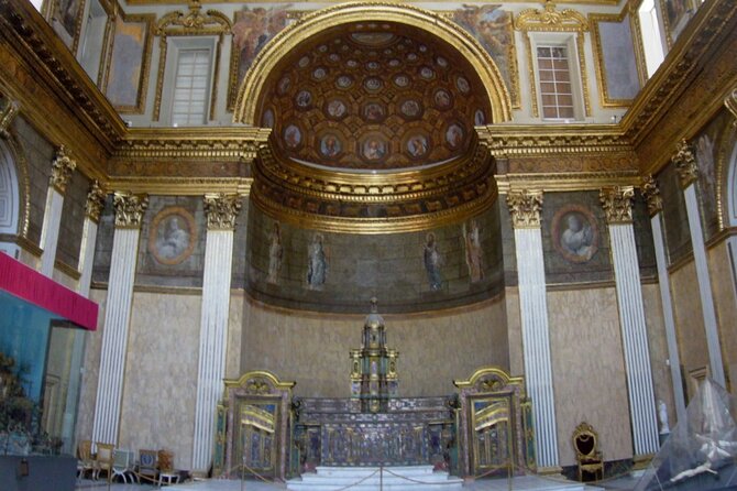 Naples: Royal Palace Entry Ticket with Digital Audio Guide - Using the digital audio guide well