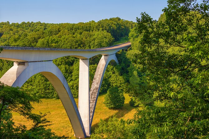 Natchez Trace Parkway Self-Guided Driving Audio Tour - Architecture at the Rosenbaum House