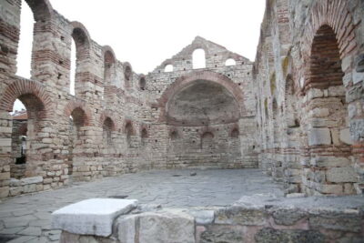 Nessebar: Audio Guide Tour Nessebar + visit to the Winery