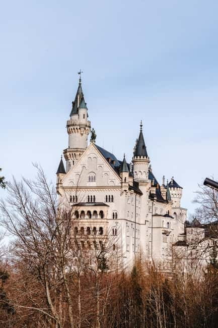 Neuschwanstein Castle Skip-the-Line Ticket with Audio Guide - Entering Neuschwanstein on a timed ticket