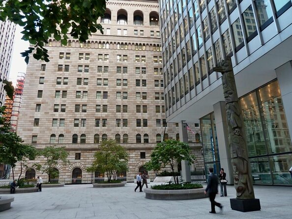 New York City's Financial District: A Self-Guided Audio Tour - Key points at a glance