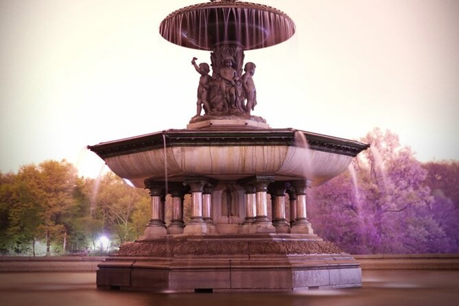 New York’s Iconic Central Park: A Self-Guided Audio Tour - The Zoo Escape and the tale of Balto