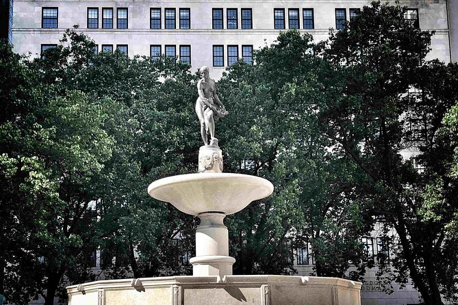 New York’s Iconic Central Park: A Self-Guided Audio Tour - Strawberry Fields and the road to The Dakota